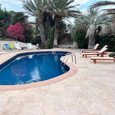 L'oasis-les Issambres Bed & Breakfast *