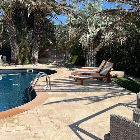 Bed & Breakfast L'oasis-les Issambres *